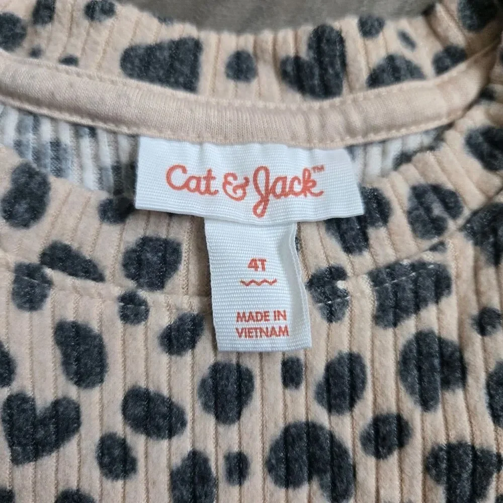 Cat & Jack Girls Ribbed Knit Peplum Shirt Leggings Set Beige Leopard Heart 4T 5T